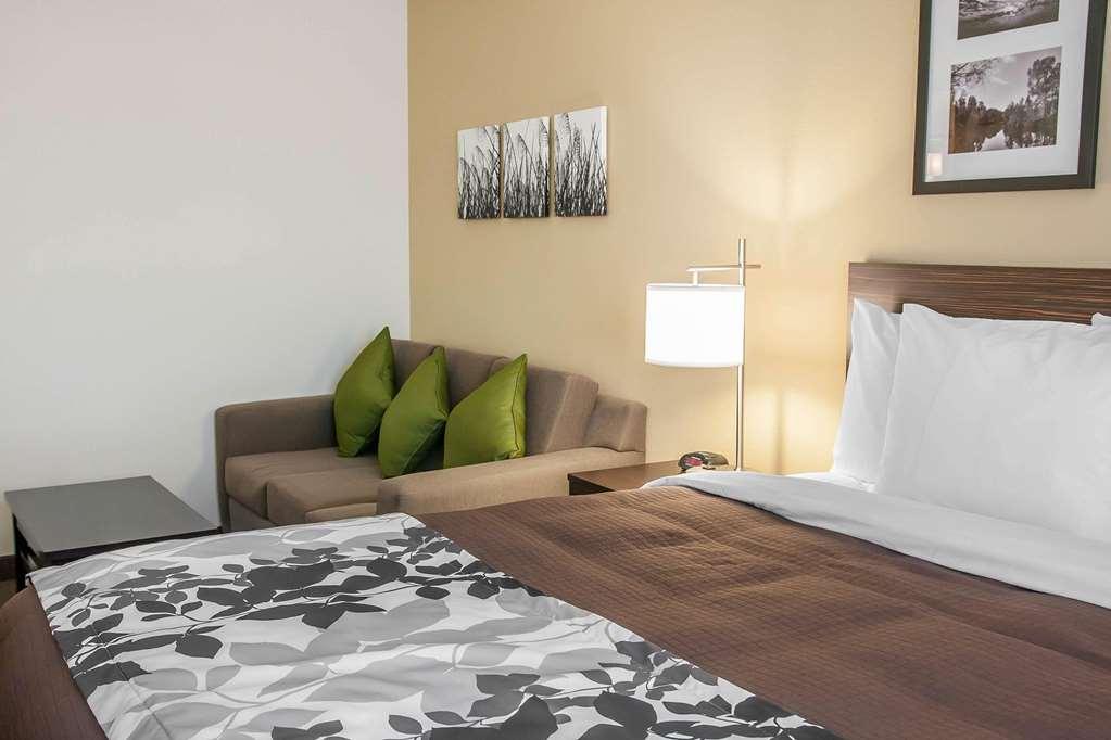 Sleep Inn & Suites Девілс-Лейк Номер фото